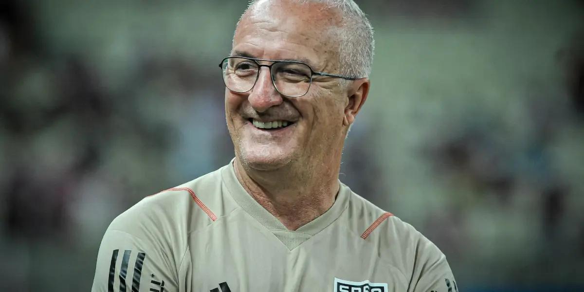 Dorival Júnior comemora