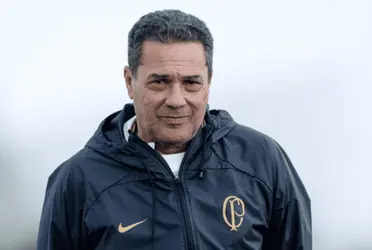 O técnico Vanderlei Luxemburgo adotou uma estratégia para treinar a equipe do Corinthians na LIbertadores 