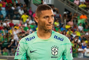 Atacante tem mais uma atuação apagada com a camisa da Seleção