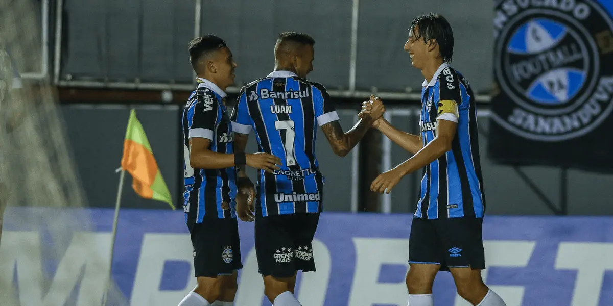 Ele ficou muito tempo fora dos gramados, mas está de volta para ajudar o time gaúcho