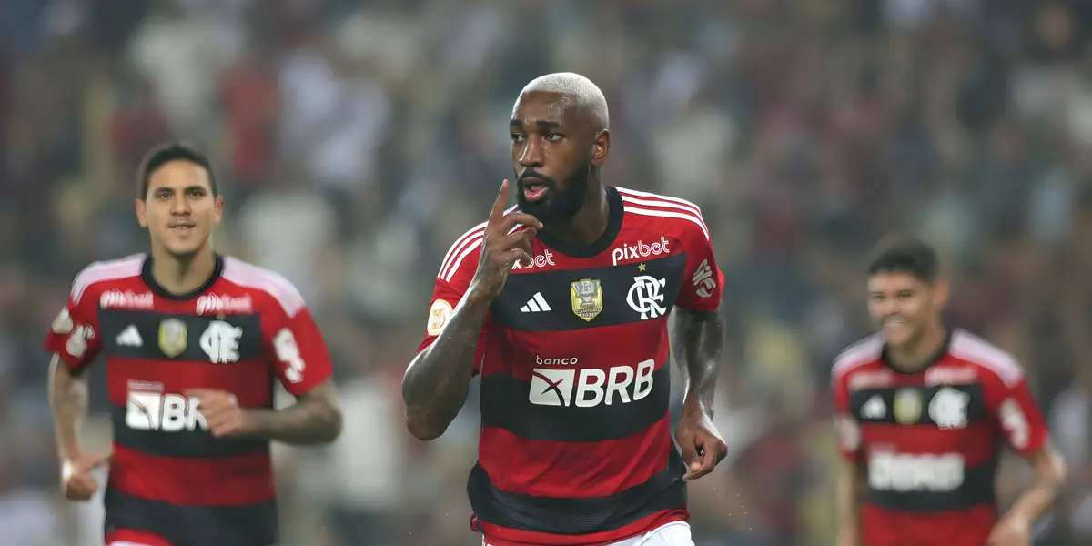 Gerson se virou para ver o preparador físico Pablo Fernández atacar Pedro