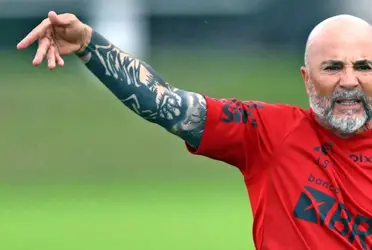 Um treinador que não deu certo no Flamengo pode estar de volta ao Brasil para treinar o Athletico