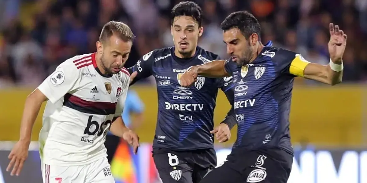 A equipe de Vítor Pereira volta para casa com uma derrota na mala e a missão de reverter o placar no Maracanã