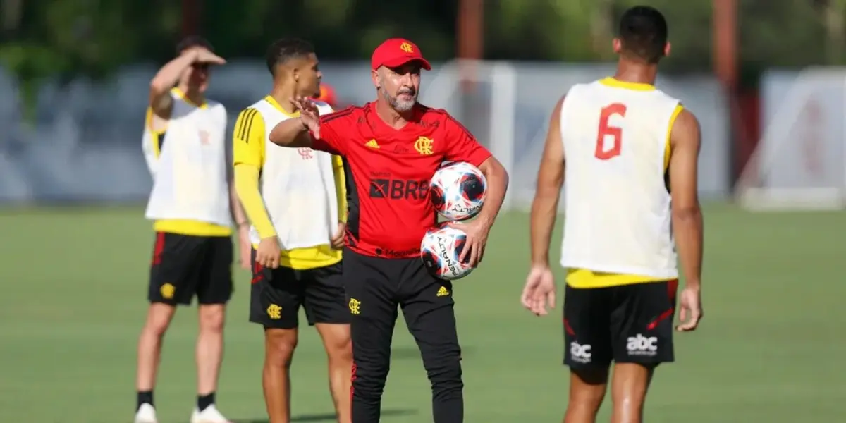 A equipe intensificou os treinos para garantir a classificação contra o rival no Maracanã