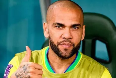 Dani Alves teve que gastar muito dinheiro para conseguir se defender e tentar sair da cadeia, mas não conseguiu