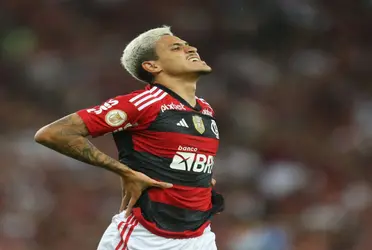 Jogador quer sair do Flamengo após não ser muito utilizado por Sampaoli