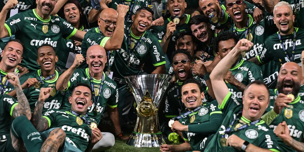 Jogadores do Palmeiras comemoram Brasileirão de 2023