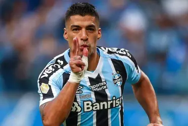 O centroavante uruguaio, Luís Suárez está prestes a deixar o Grêmio 