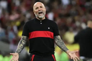 O Flamengo perde mais uma, dessa vez diante do Athletico-PR e já chega a três derrotas sob o comando do argentino