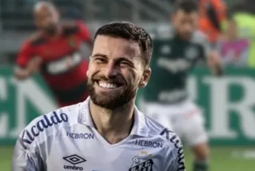 O jogador acabou sendo rebaixado com o Santos e vai sair