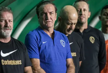 O técnico Cuca deixa o clube após uma semana extremamente conturbada no comando da equipe