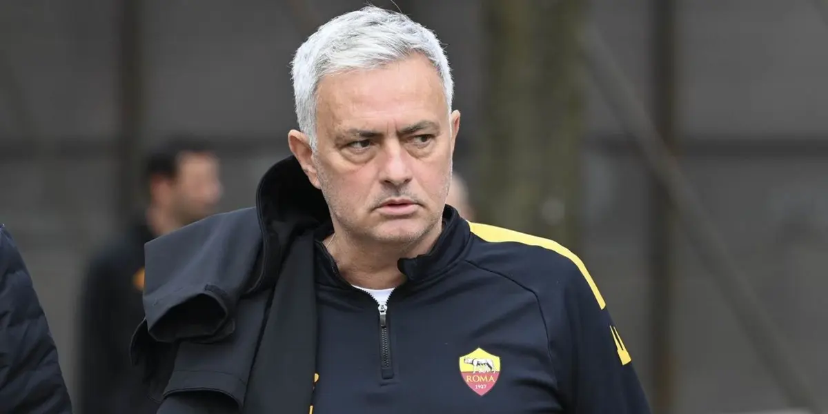 O técnico José Mourinho está em vias de assumir a equipe de Neymar Jr em 2023