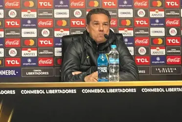 O treinador deixou vazar um pequeno detalhe que indica o nome do novo jogador do clube 