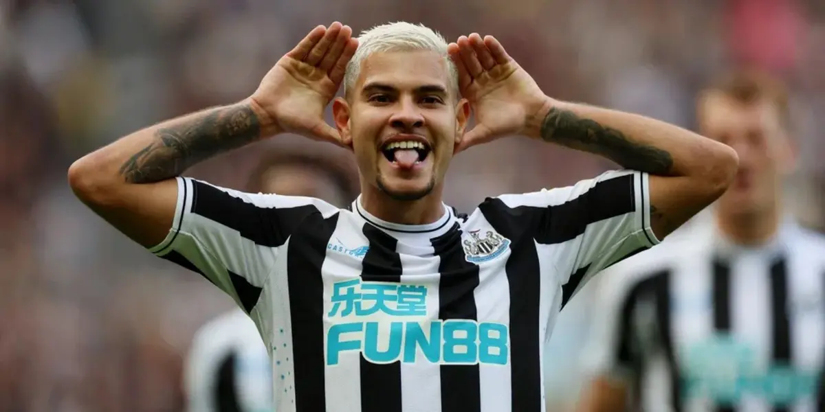 O volante brasileiro Bruno Guimarães se tornou um dos principais jogadores do Newcastle