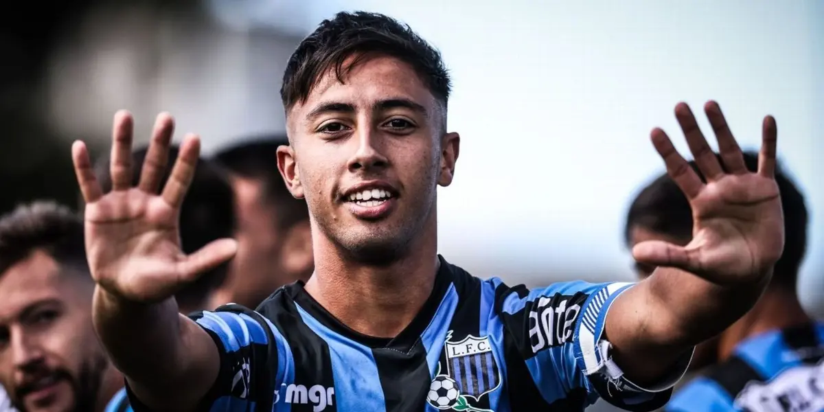 O volante Fabricio Díaz se reúne com o Barcelona e pode acabar fechando com o clube catalão