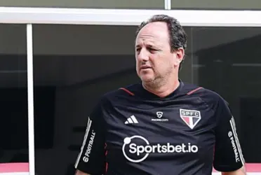 Rogério Ceni apareceu como candidato ao Corinthians após Luxemburgo estar à beira do rebaixamento