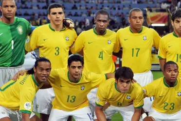 Um dos maiores jogadores da história do futebol brasileiro agora joga por um preço de várzea